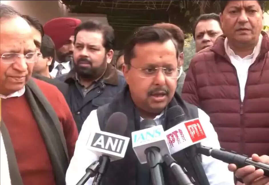 कल्पतरु दिवस पर नितिन नबीन ने दिल्ली के रामकृष्ण आश्रम में की पूजा-अर्चना