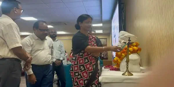 बीएचयू के डीडीयू कौशल केंद्र में वोकेशनल लिट फेस्ट 2026 की शुरूआत
