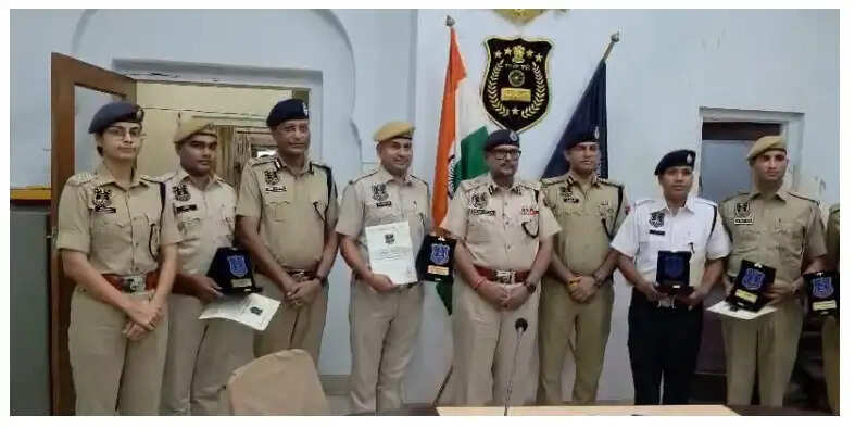 जयपुर पुलिस के छह कांस्टेबल ‘कांस्टेबल ऑफ द मंथ’ से सम्मानित