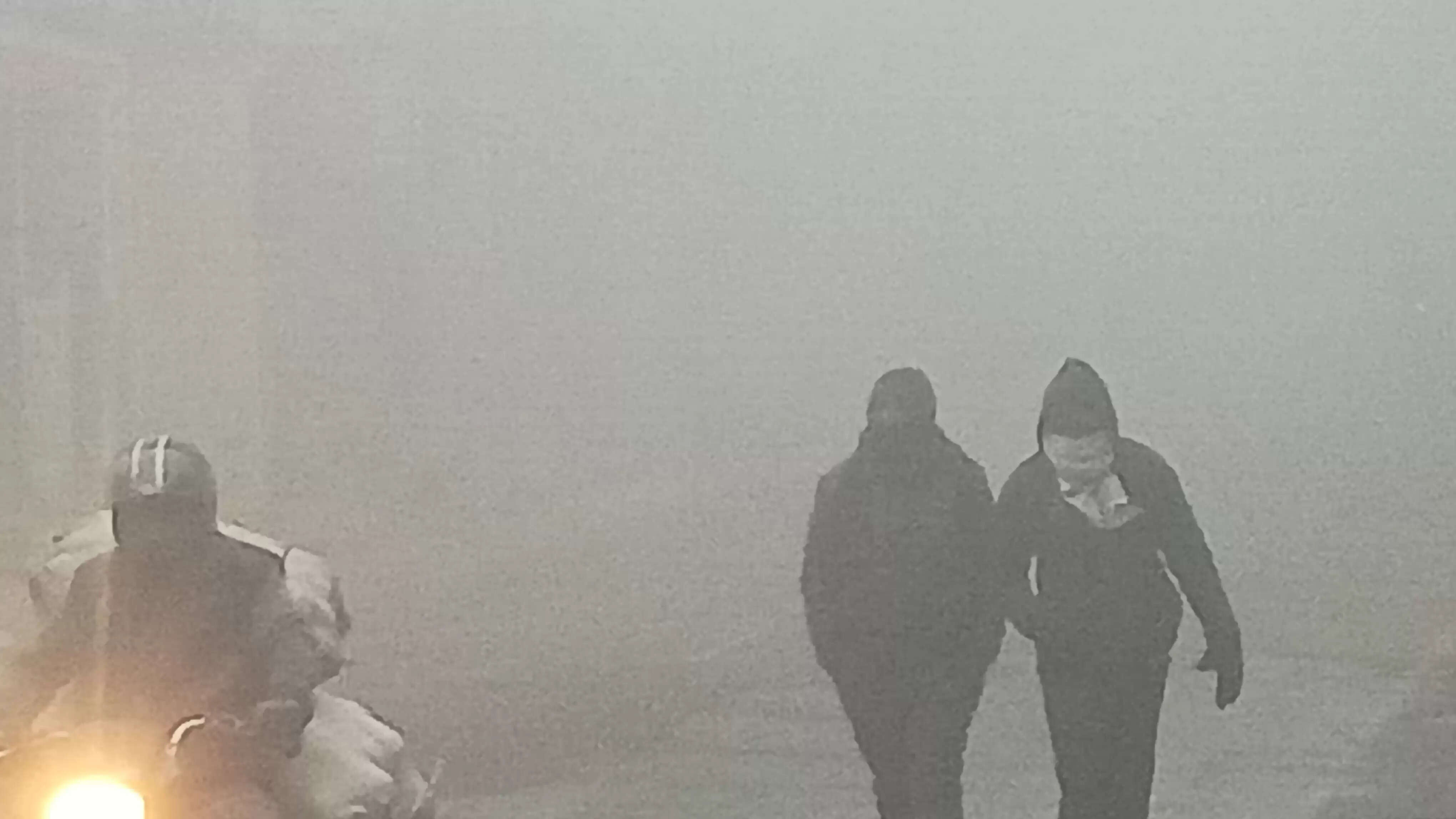 जौनपुर में शीतलहर का प्रकोप बढ़ा , सड़कों पर सन्नाटा