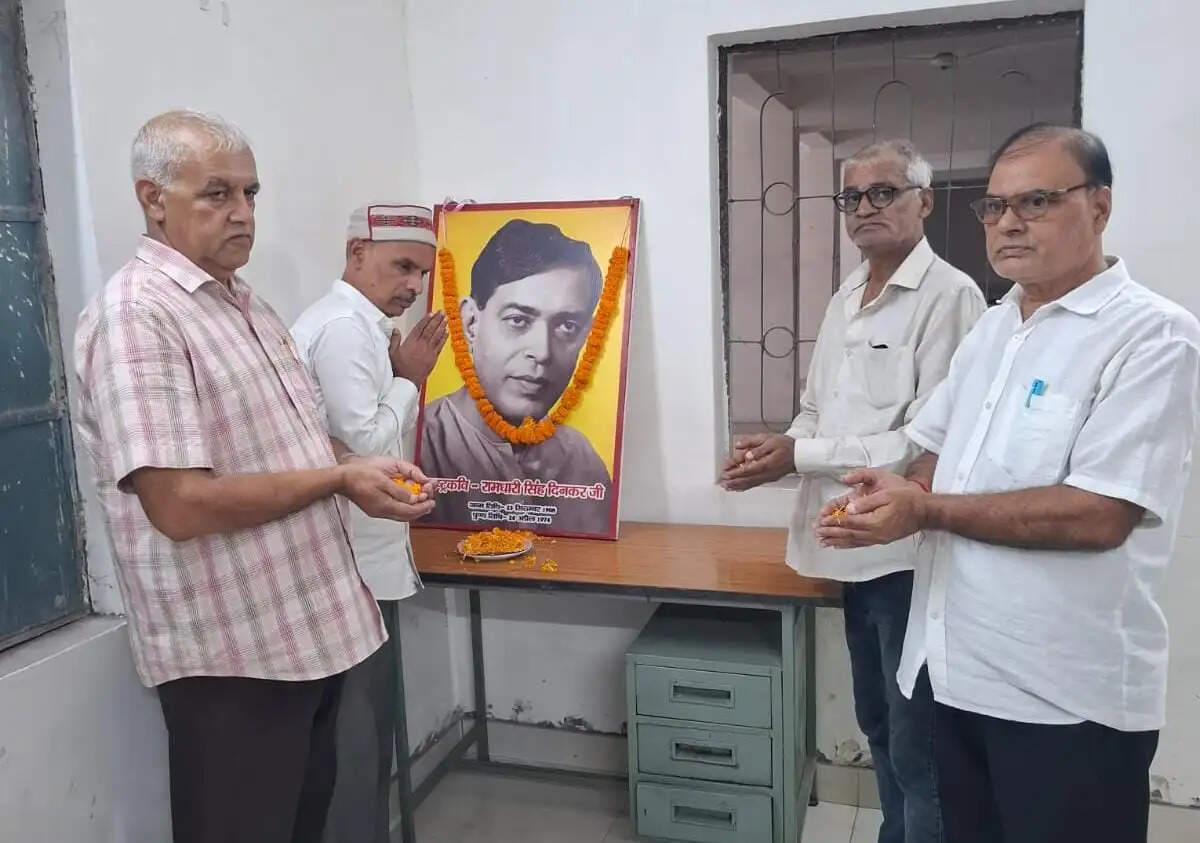 राष्ट्रकवि दिनकर की जयंती पर गूंजा राष्ट्रप्रेम का संदेश