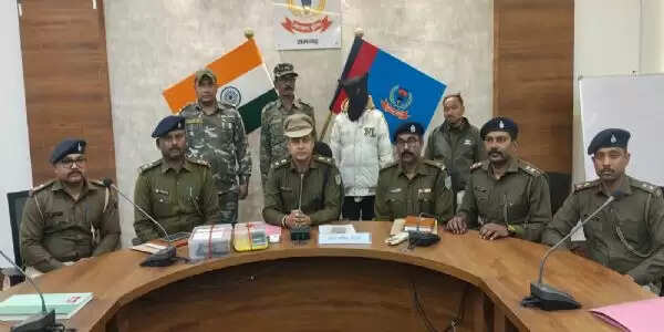 करोड़ों की ठगी करने वाला साइबर क्रिमिनल संटू गिरफ्तार