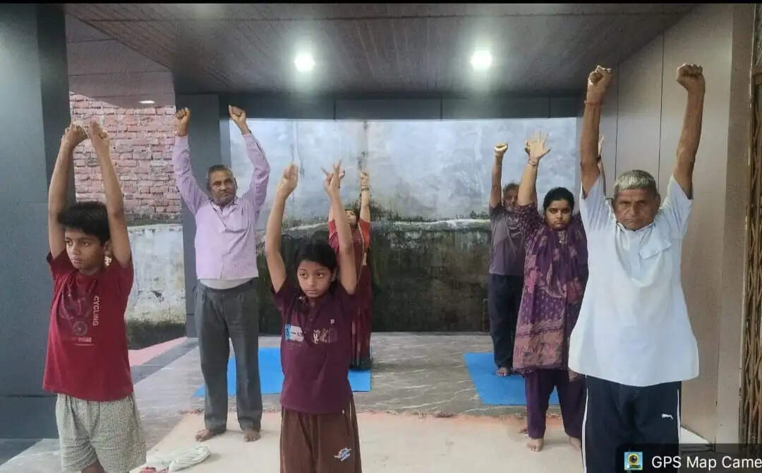नियमित योगाभ्यास से दूर होंगी स्वास्थ्य संबंधी समस्याएं