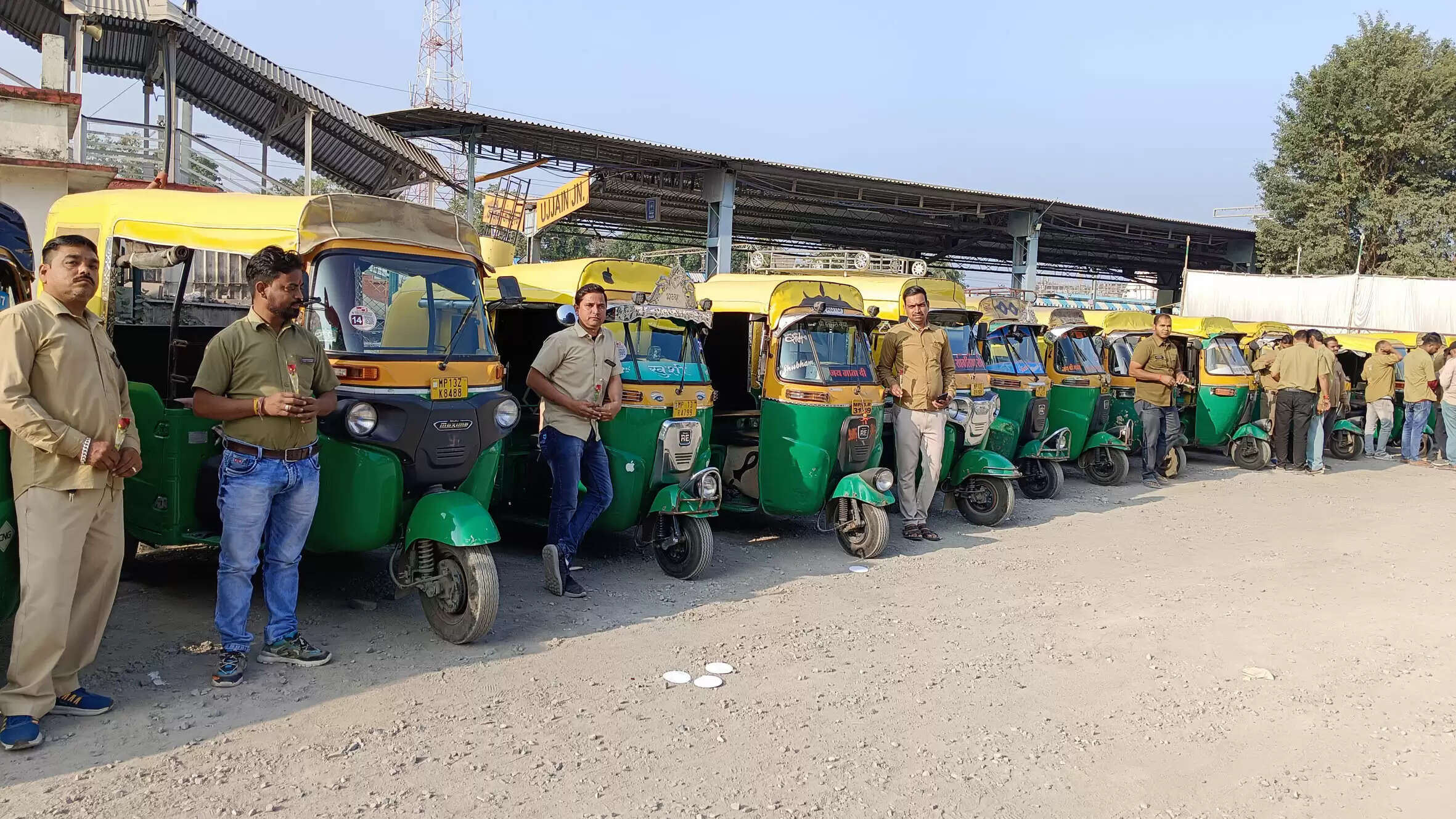 उज्जैनः सवारी भरोसे वाली, 300 से अधिक ऑटो चालक पंजीकृत