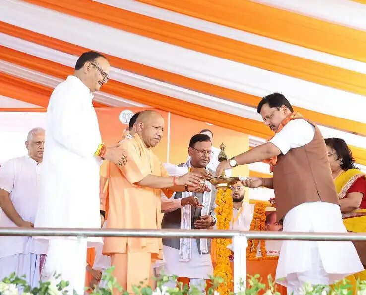 कारसेवकों पर गोलियां चलवाने वाले आस्था की बात करने लायक नहीं : नितिन नवीन