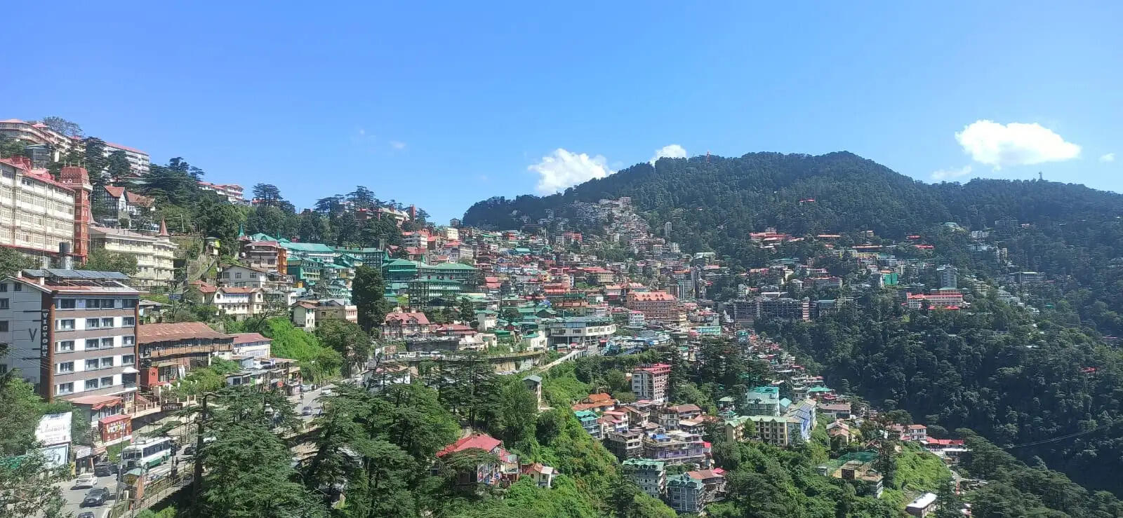 हिमाचल में मानसून से 3 हज़ार करोड़ से ज्यादा का नुकसान, सेब उत्पादन में भी भारी गिरावट