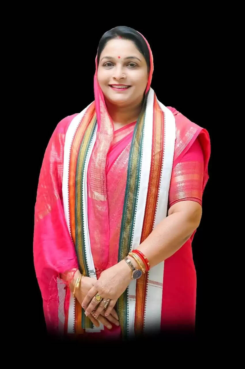 तारिणी नीलम चंद्राकर बनीं कांग्रेस जिलाध्यक्ष