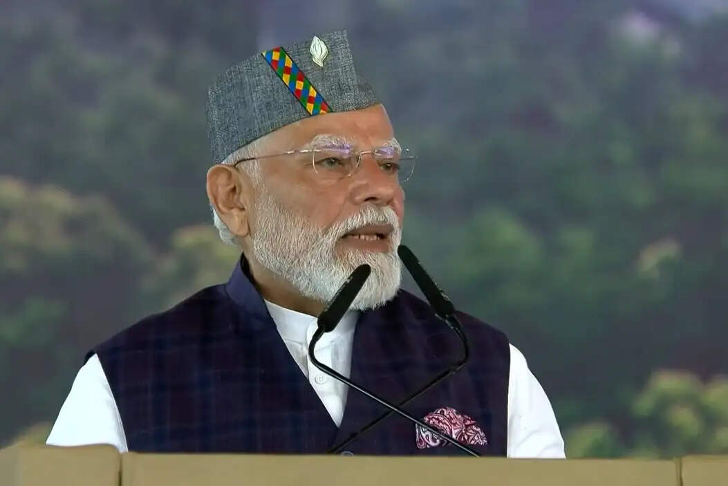 (लीड) सड़क, रेलवे, अन्य इंफ्रास्ट्रक्चर देश की ‘भाग्य रेखाएं’ होती हैंः मोदी