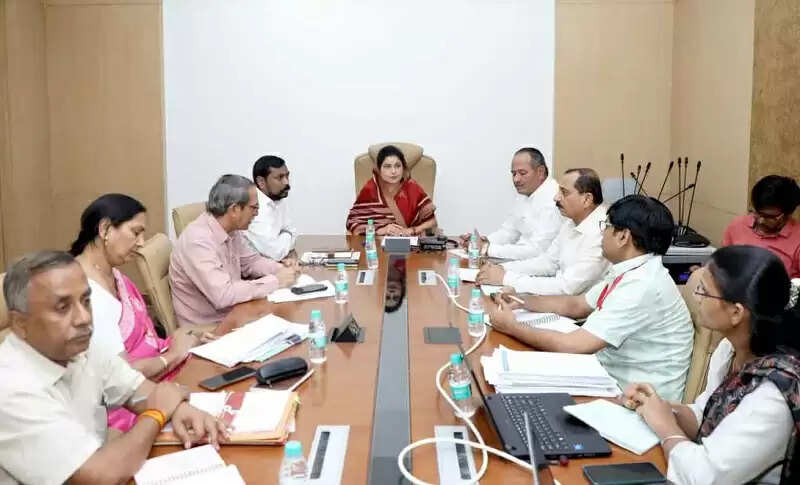 विमुक्त, घुमंतु एवं अर्द्ध घुमंतु जातियों के विकास के लिए सरकार प्रतिबद्ध : मंत्री कृष्णा गौर