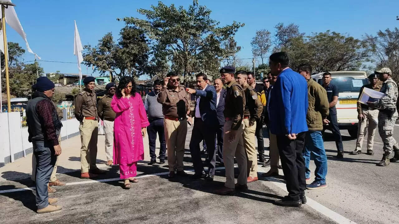 राष्ट्रपति द्रौपदी मुर्मू के दौरे को लेकर डीसी और एसपी ने की कारकेड रिहर्सल की समीक्षा