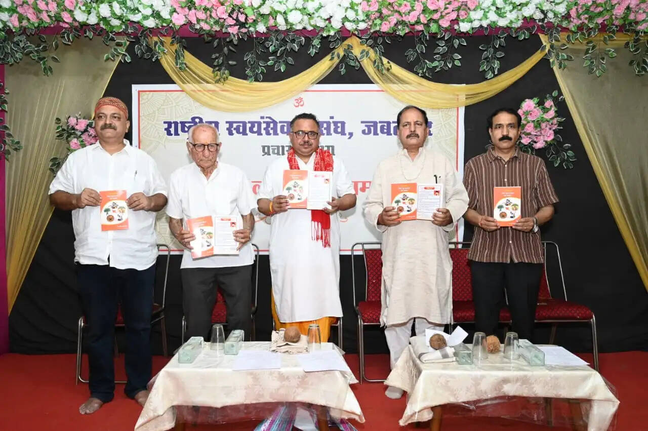 हमारे आचरण से ही समाज परिवर्तन होगा - कैलाश चंद्र