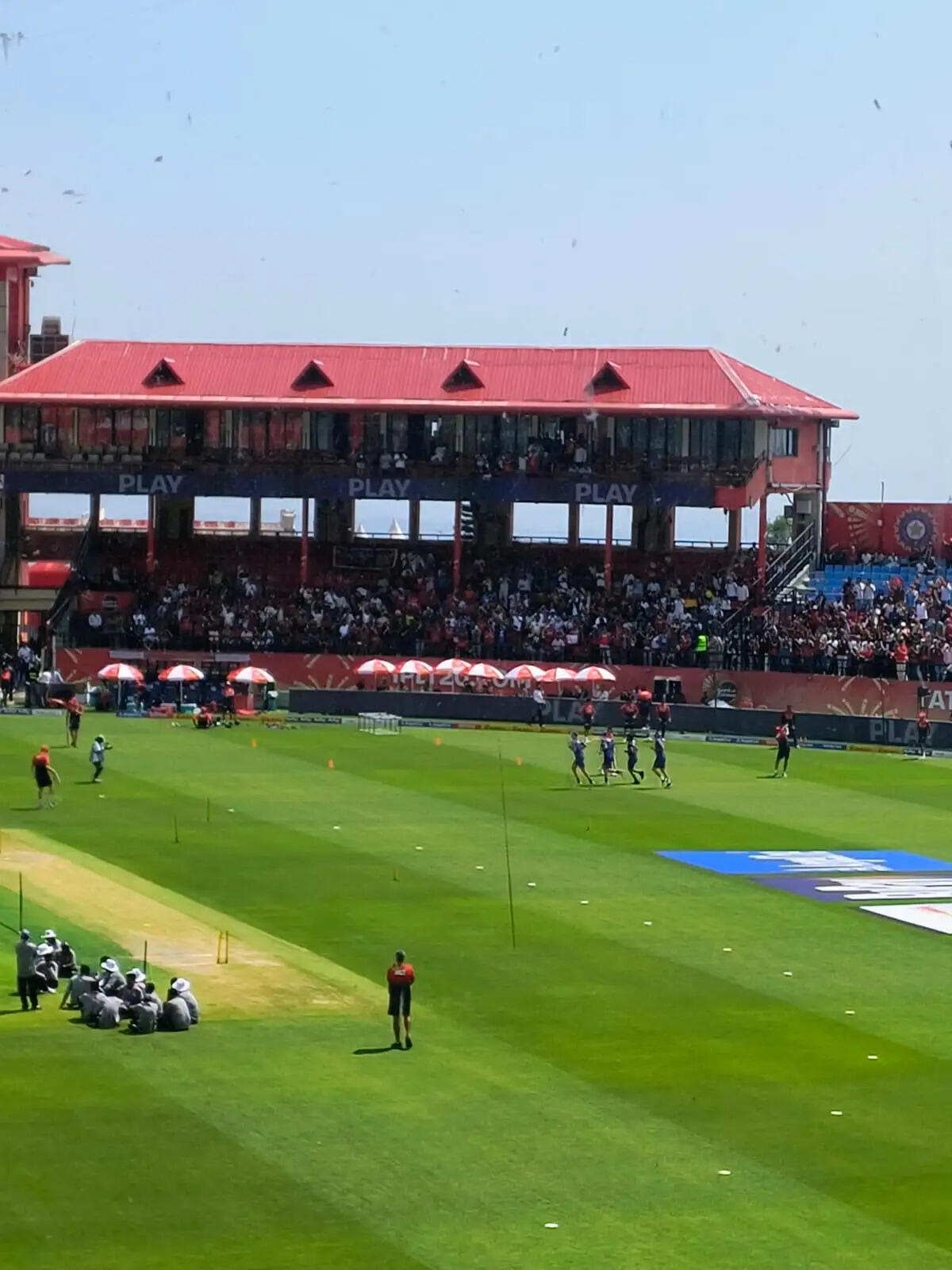 धर्मशाला में नगर निगम चुनाव और आईपीएल मैच की गहमागहमी