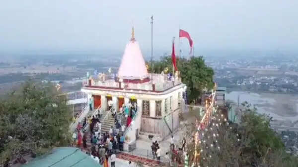 चैत्र नवरात्र मेला: मैहर में कड़ी सुरक्षा, ड्रोन से होगी निगरानी, वीआईपी दर्शन पर रोक