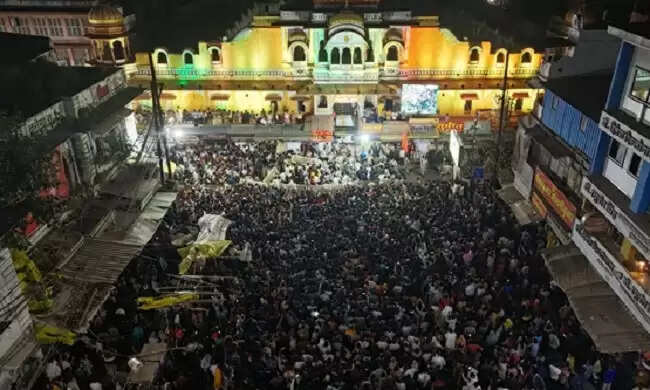 उज्जैन&nbsp;में बैकुंठ चतुर्दशी पर हुआ हरि-हर मिलन, महाकाल ने श्रीहरि को सौंपा सृष्टि का भार