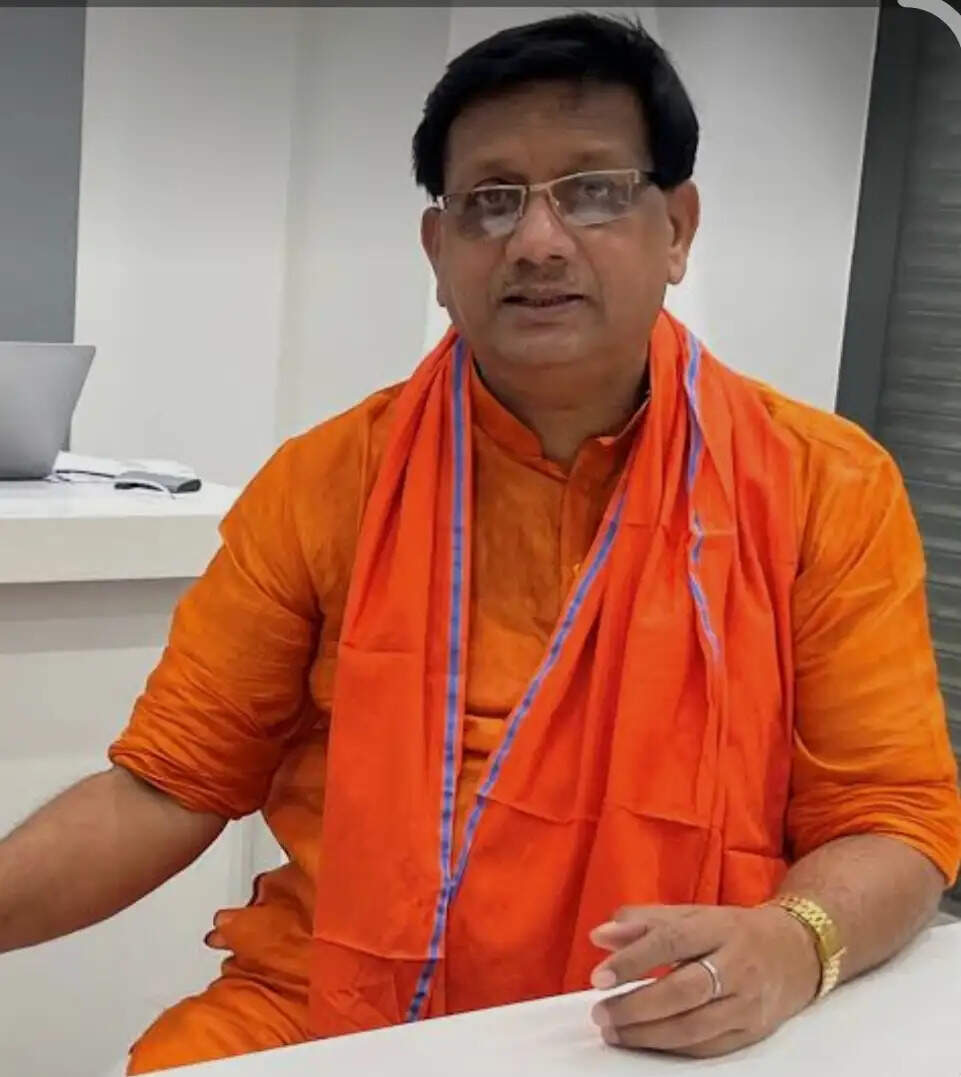बिहपुर के रेल यात्रियों की सुविधाओं के लिए मंत्री इं. शैलेंद्र ने रेल मंत्री को लिखा पत्र