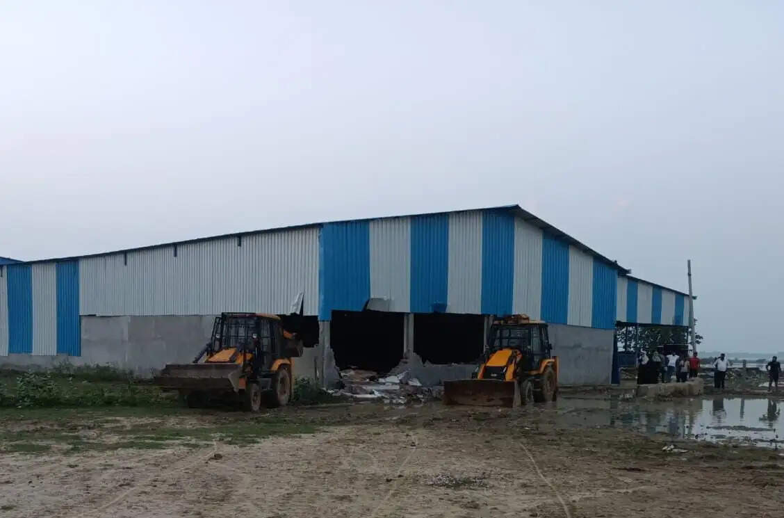 अवैध प्लाटिंग पर पीडीए की कार्रवाई, करीब चार हजार वर्गमीटर भूमि कराई मुक्त