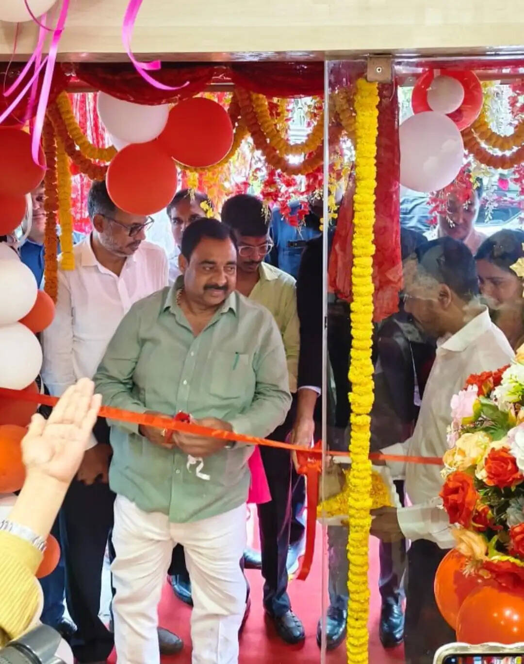 कोलकाता में खुला झारक्राफ्ट इम्पोरियम, झारखंडी हस्तशिल्प कला को मिलेगा बड़ा बाजार