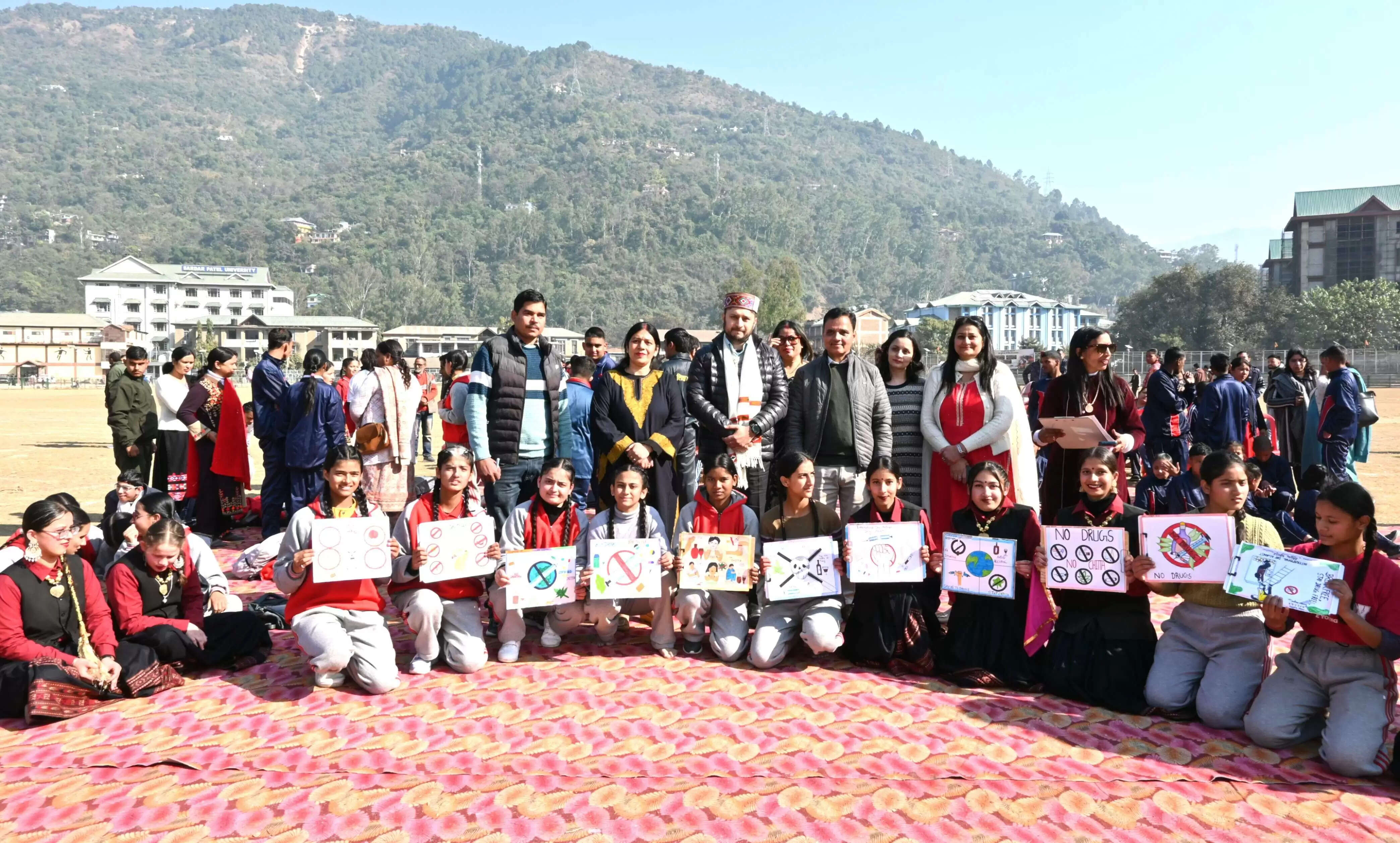 जिला स्तरीय अंतरराष्ट्रीय दिव्यांगजन दिवस: पड्डल मैदान में खेलकूद, पेंटिंग व सांस्कृतिक कार्यक्रम आयोजित