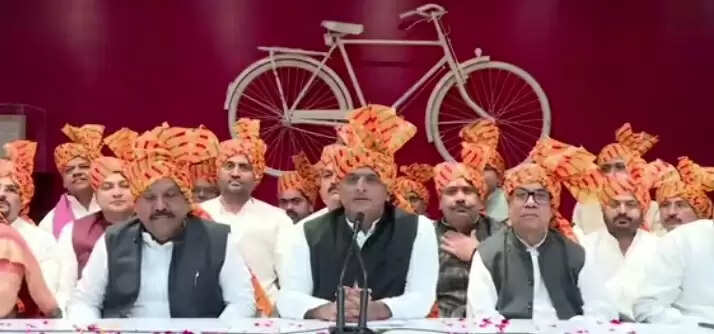 हाथों में सोने की तलवार वाली महाराणा प्रताप की&nbsp;सबसे बड़ी प्रतिमा लगाएगी समाजवादी सरकार : अखिलेश यादव