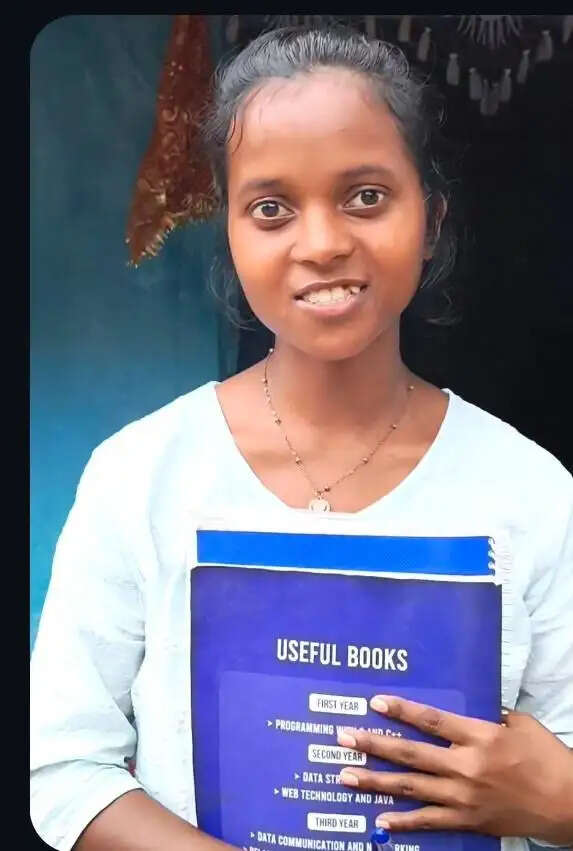 नोनी सशक्तिकरण सहायता योजना से अनीता की पढ़ाई को मिला सहारा, 20 हजार रुपये की मिली मदद