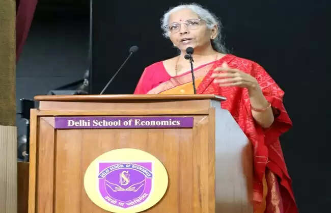 भारत जल्द ही दुनिया की तीसरी सबसे बड़ी अर्थव्यवस्था बन जाएगा : वित्त मंत्री