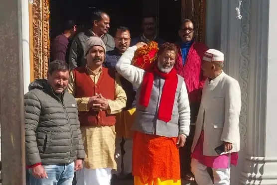 बदरीनाथ धाम कपाट खुलने की प्रक्रिया शुरू, गाडू घड़ा नृसिंह मंदिर में पूजा अर्चना के बाद योग बदरी पांडुकेश्वर पहुंचा