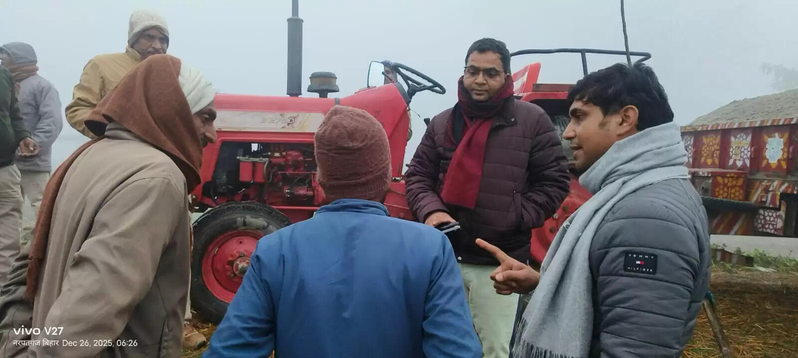 धावा दल ने अवैध खनन के आरोप में पांच ट्रैक्टर किया जब्त