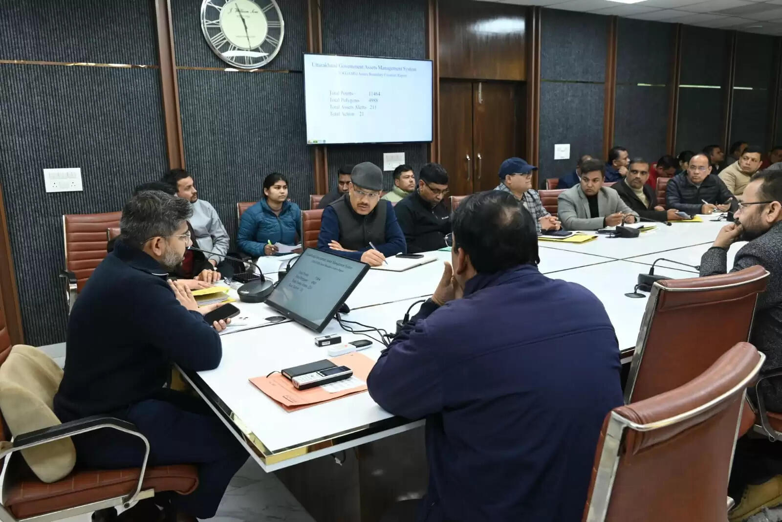 सार्वजनिक परिसंपत्तियों की अधूरी मैपिंग पर सीडीओ ने जताई नाराजगी, एक सप्ताह में पूरा करने का निर्देश