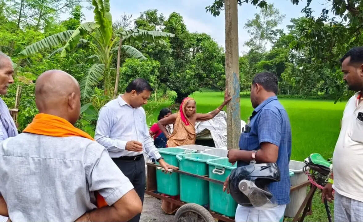 डुमरी अपशिष्ट प्रसंस्करण इकाई का डीडीसी ने किया निरीक्षण, कचड़ा प्रबंधन व्यवस्था दुरुस्त करने के दिए निर्देश
