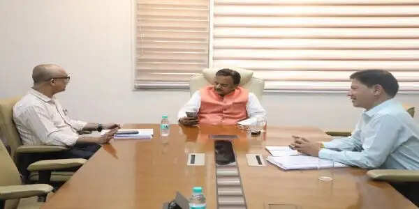 लंबित भर्तियों में नियुक्ति प्रक्रिया को शीघ्र करें पूर्ण: उप मुख्यमंत्री शुक्ल