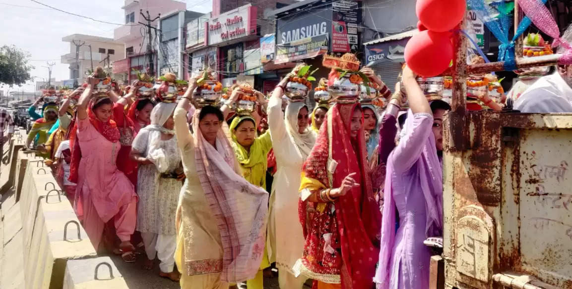 सोनीपत: हनुमान जन्मोत्सव पर निकाली कलश यात्रा