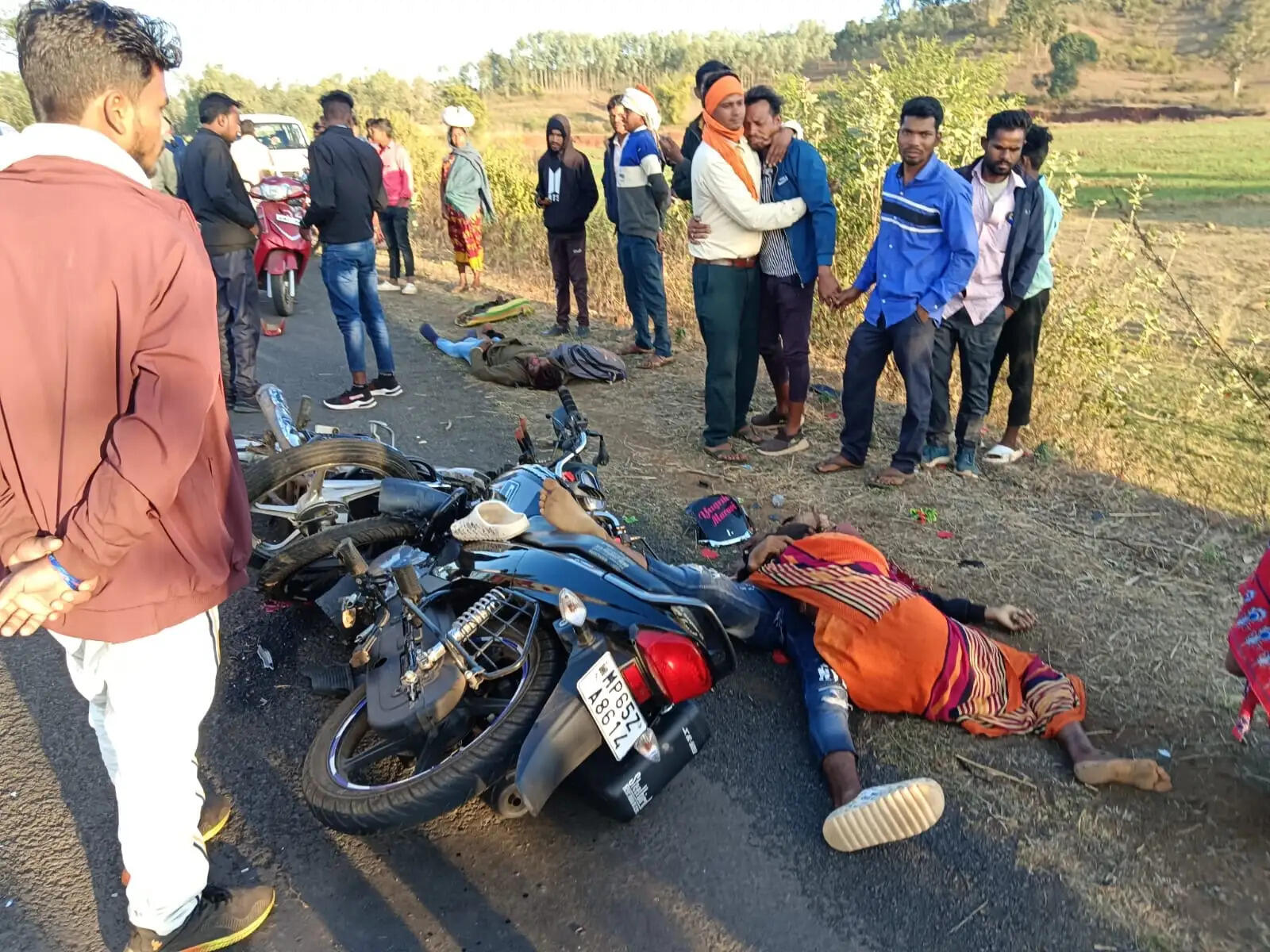 अनूपपुर: दो बाइक सवारों की सीधी भिड़ंत, एक की मौके पर मौत