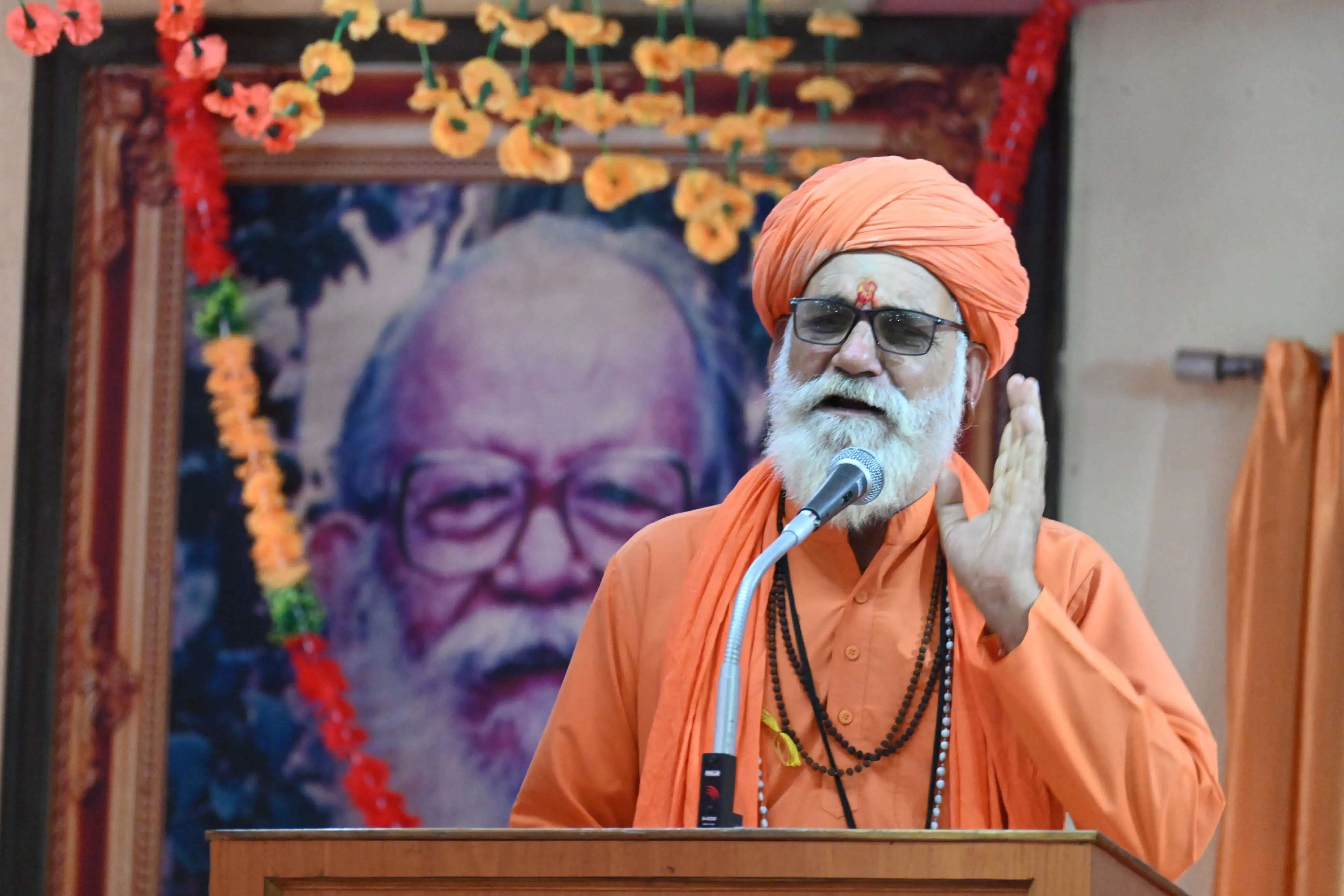 संस्कृत हमारी भारतीय संस्कृति का मूल : प्रो. मुरली मनोहर पाठक