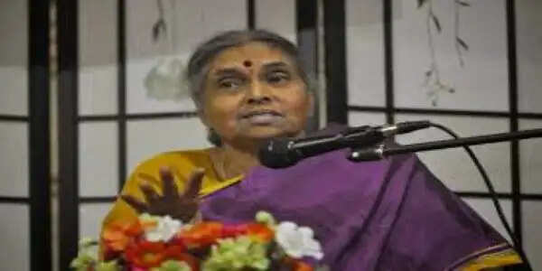 समाज की समस्याओं का एकमात्र समाधान मां का सशक्त और जागरूक होना : वी. शांता कुमारी