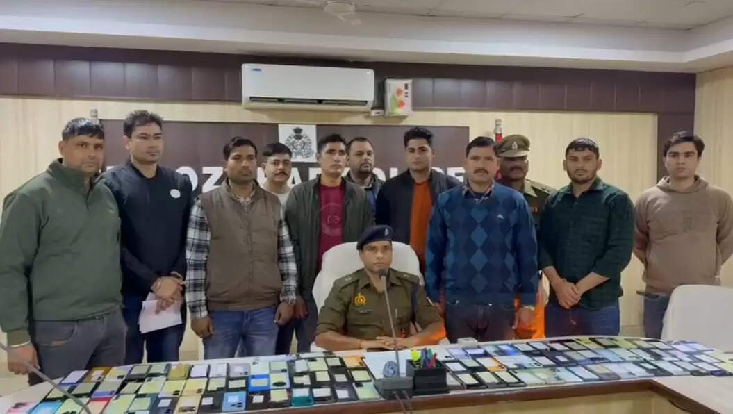सीईआईआर पोर्टल बना मददगार, 18 लाख के गुम हुए 111 मोबाइल बरामद