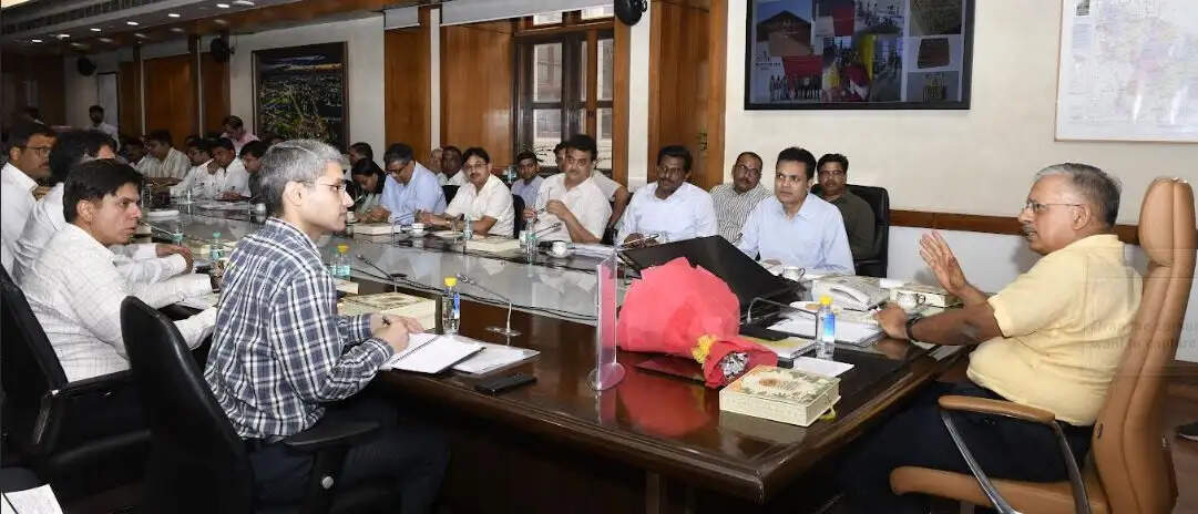 कारीगरों और छोटे उद्यमियों को सीएफसी से जोड़ने के लिए चलाया जाए अभियान : मुख्य सचिव