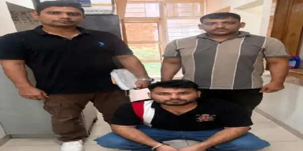 हांसी में मोबाइल नंबर एक्टिवेट कराने के नाम पर लाखों की ठगी, आरोपी गिरफ्तार