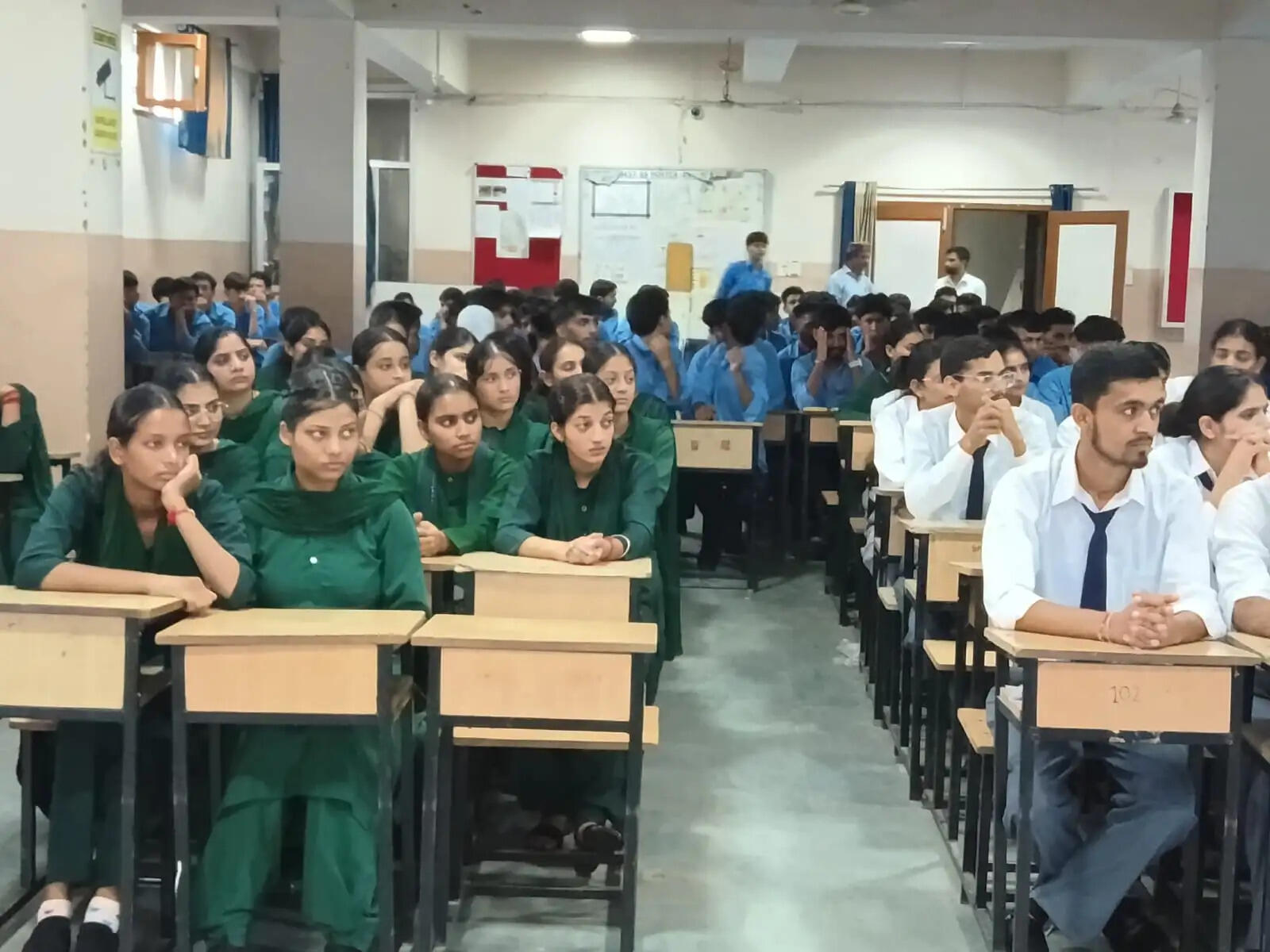 आईटीआई मंडी में एचआईवी एवं एड्स पर जागरूकता कार्यक्रम आयोजित
