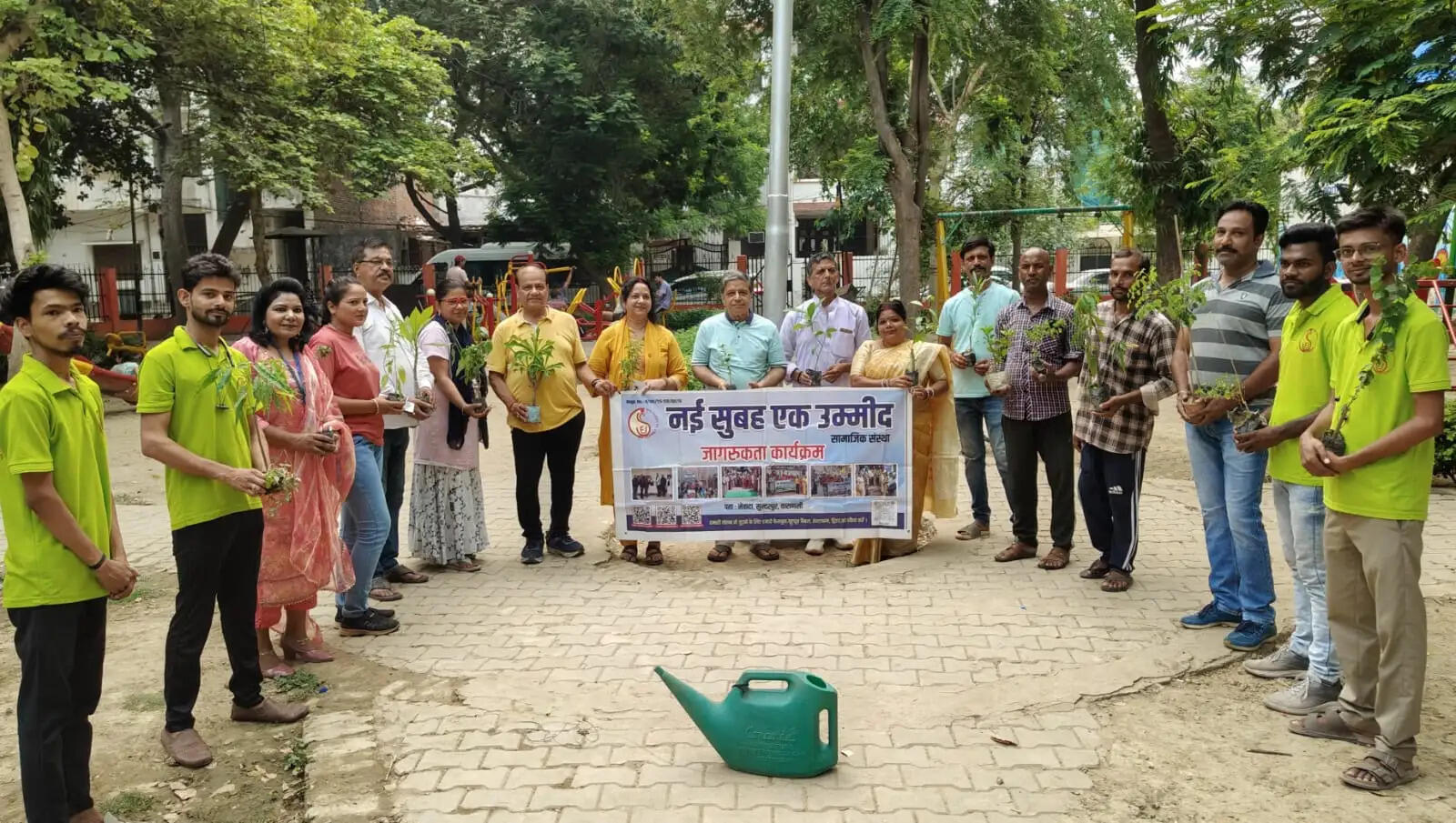 विश्व पर्यावरण दिवस : डुमराव बाग अस्सी के तुलसी पार्क में पौधरोपण,पौधों के संरक्षण पर जोर
