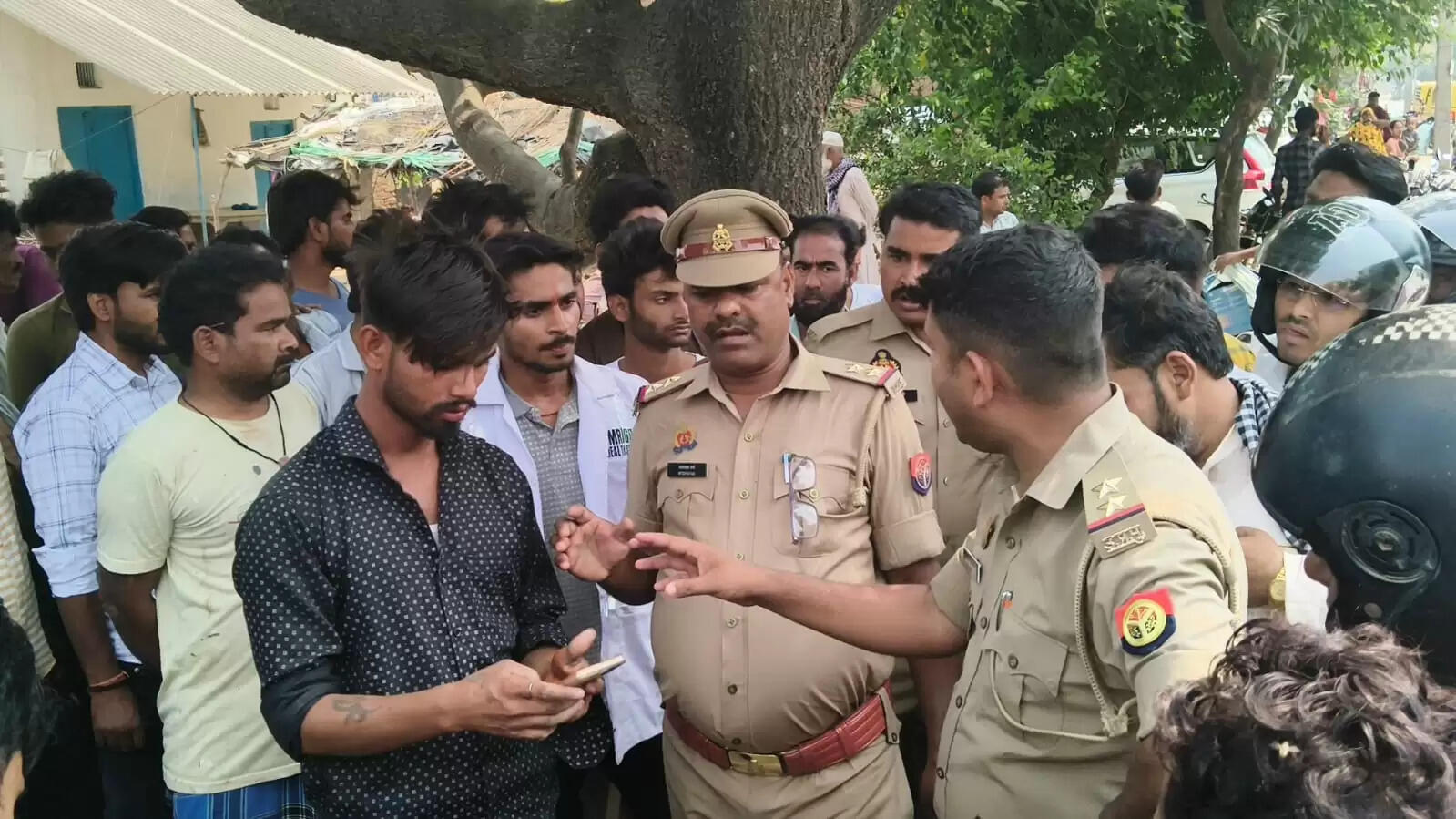 सड़क हादसे में अधेड़ की मौत