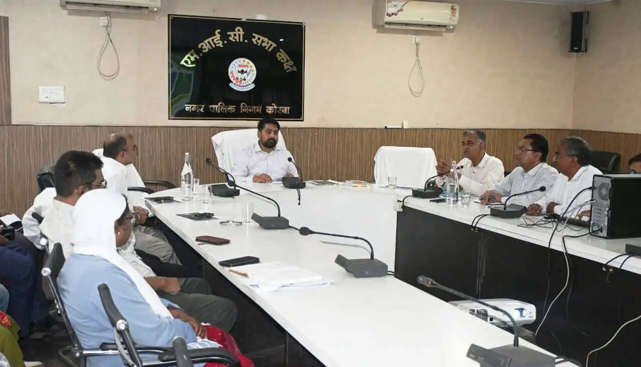कोरबा में बल्क वेस्ट जनरेटरों को सख्त निर्देश, कचरा प्रबंधन की जिम्मेदारी स्वयं निभानी होगी