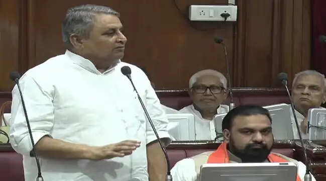 जनप्रतिनिधियों पर छात्र आंदोलन के दौरान हमले के मुद्दे से गरमाया विधानपरिषद