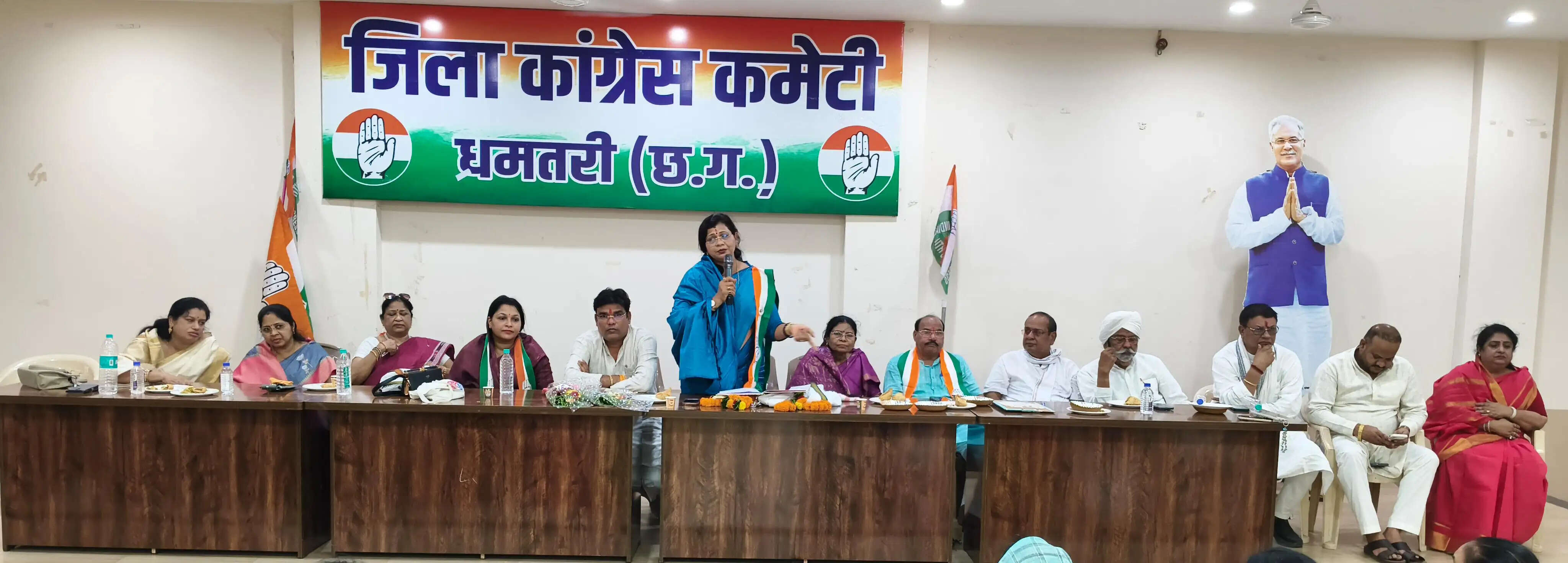 महिला कांग्रेस की नई रणनीति, बूथ तक बढ़ेगी महिलाओं की भागीदारी
