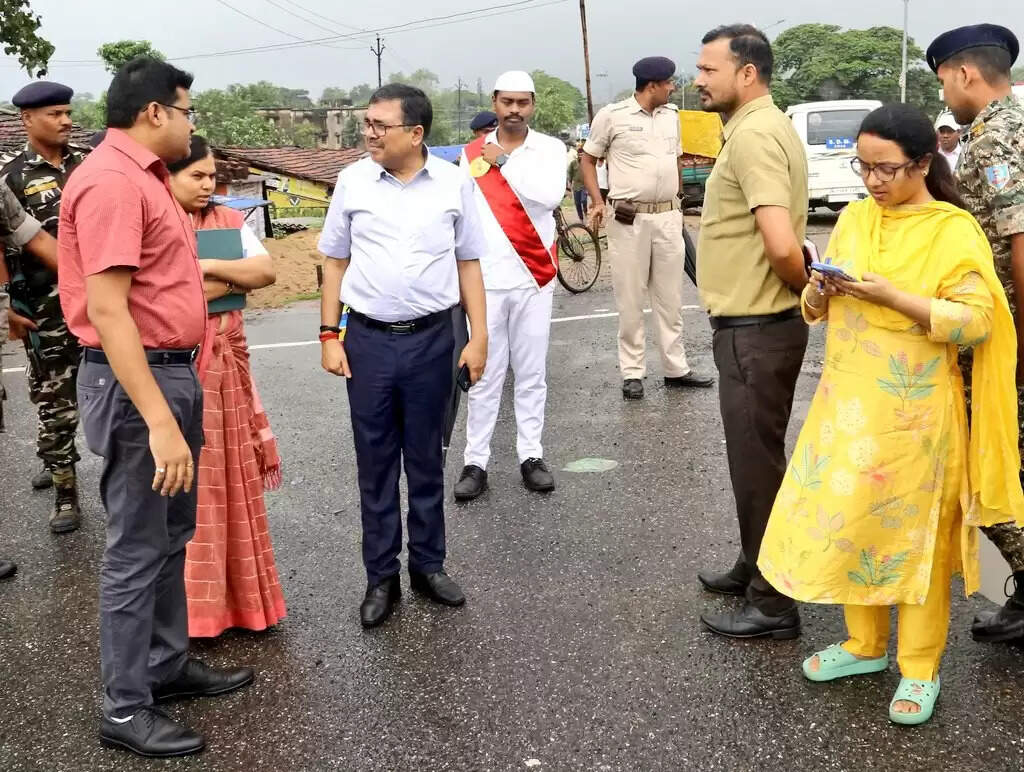 जल जमाव को लेकर उपायुक्त ने किया निरीक्षण