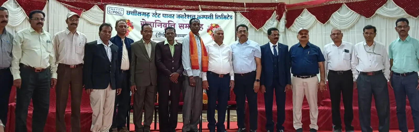 एचटीपीएस से सेवानिवृत्त हुए अधीक्षण अभियंता समेत सात कर्मचारियों को दी गई भावपूर्ण विदाई