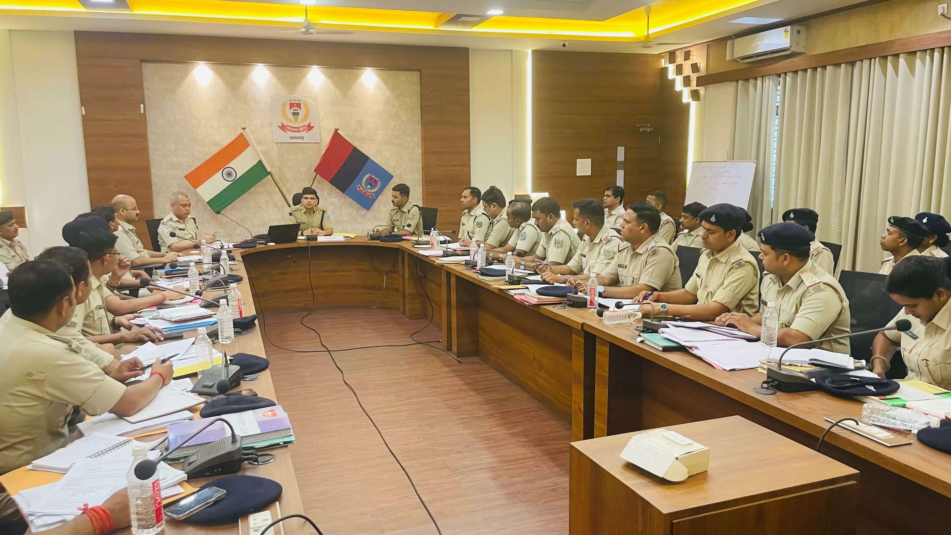 अपराधियों का बनेगा डेटाबेस, अवैध गतिविधियों पर लगेगी लगाम : एसपी