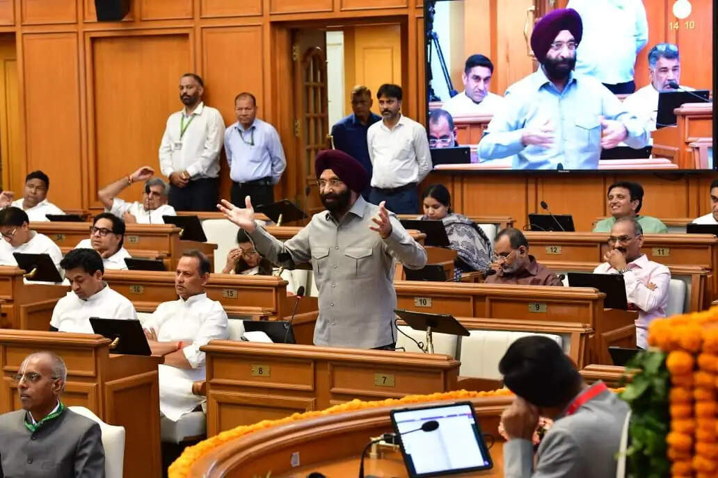 नारी शक्ति वंदन अधिनियम का विरोध करने वालों को इतिहास माफ नहीं करेगा : सिरसा