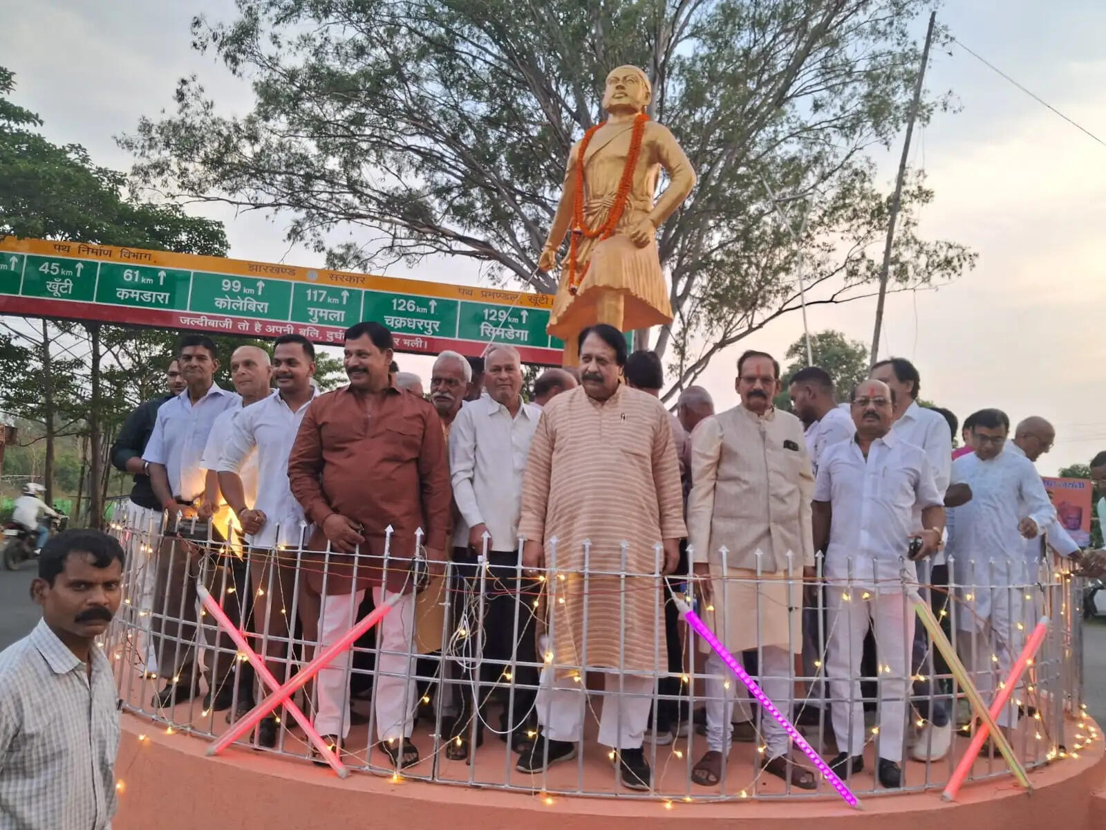 धूर्वा में धूमधाम से मनी बाबू वीर कुंवर सिंह की जयंती