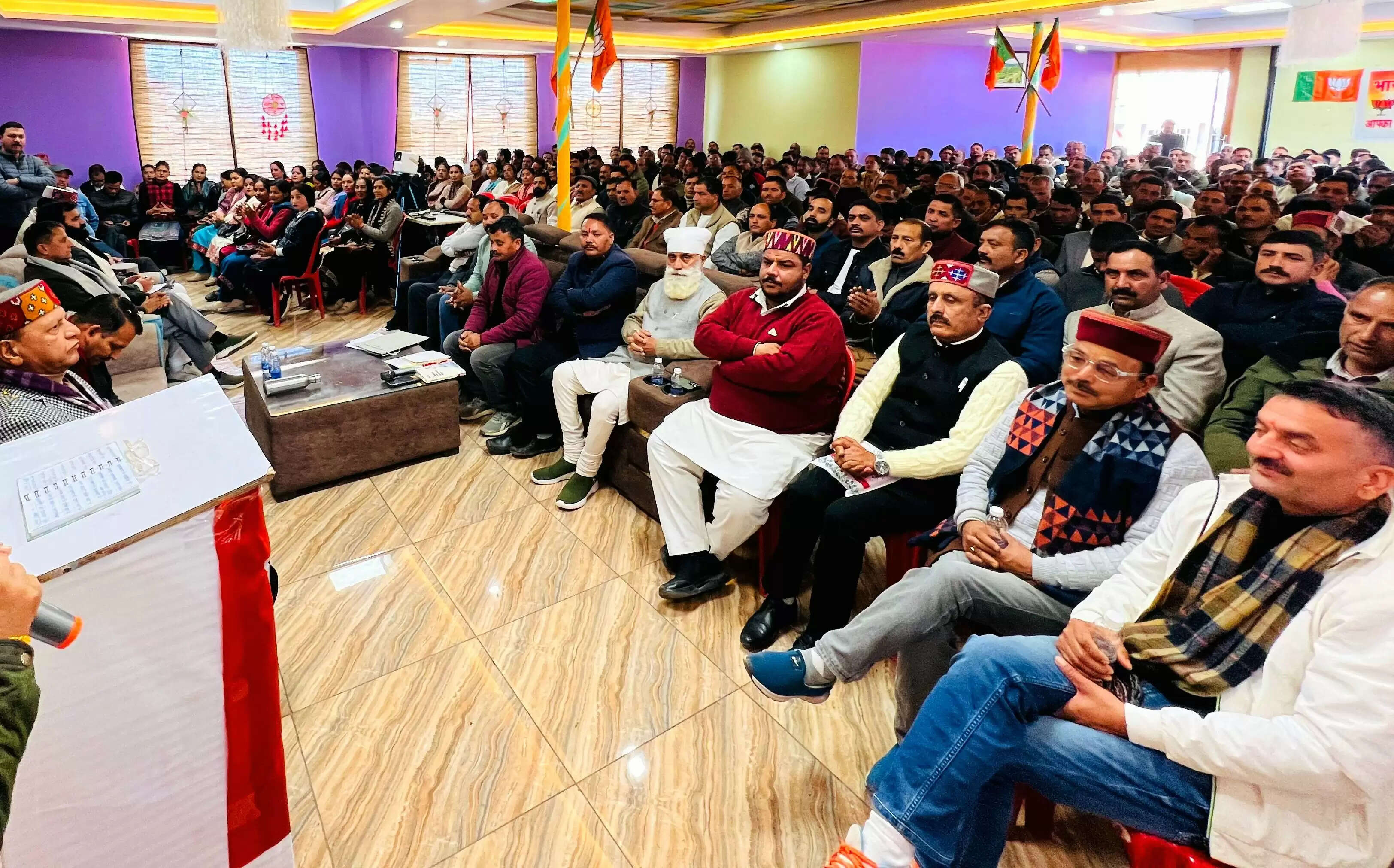 45 हजार करोड़ का कर्ज, टैक्स और महंगाई की मार-कांग्रेस सरकार ने हिमाचल को नो रिटर्न ज़ोन में धकेला : डॉ. राजीव बिंदल