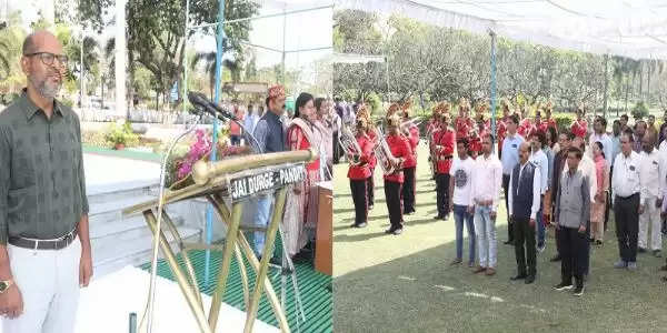 मप्रः मंत्रालय में हुआ राष्ट्र-गीत वंदे-मातरम एवं राष्ट्र-गान जन-गण-मन का सामूहिक गायन